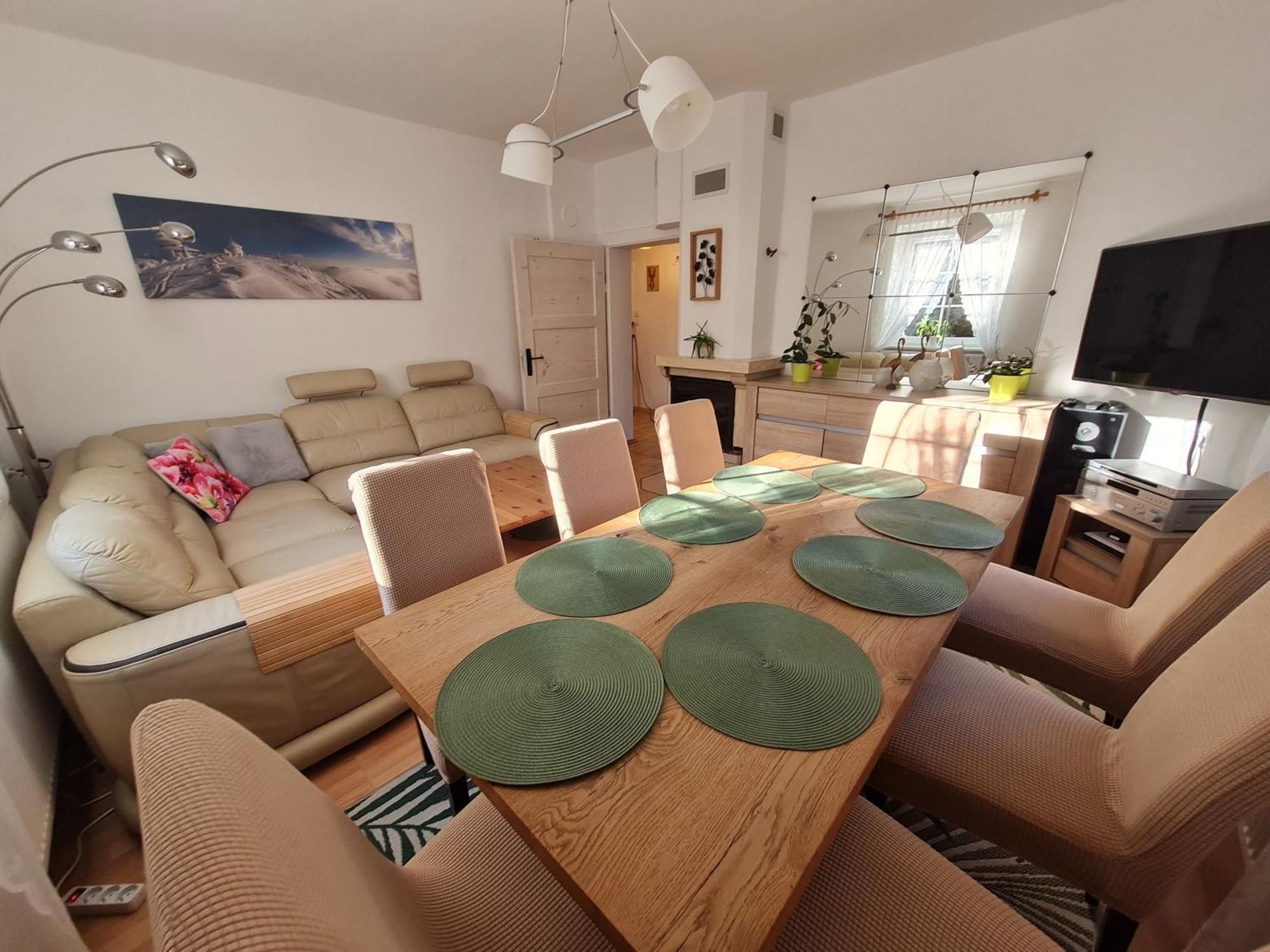 Lesna Z Ogrodem Apartment *